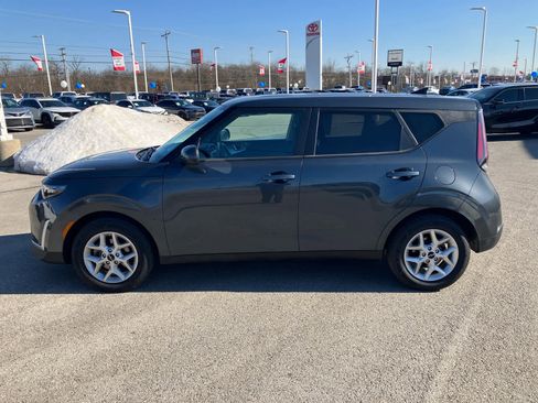 Used 2024 Kia Soul LX w/ Option Group 015 image 4