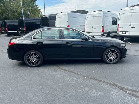 New 2026 Mercedes-Benz C 300 4MATIC Sedan image 9