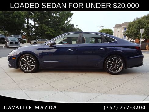 Used 2021 Hyundai Sonata Limited w/ Preferred Accessory Package FWD image 7