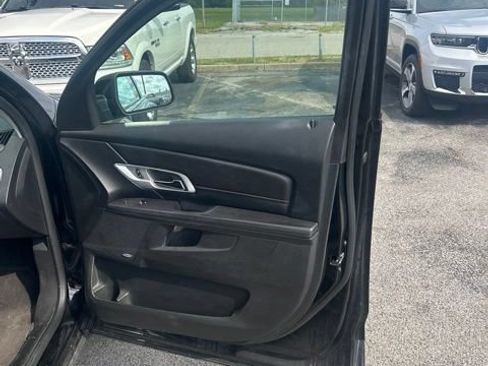 Used 2016 GMC Terrain SLE AWD/4WD image 19