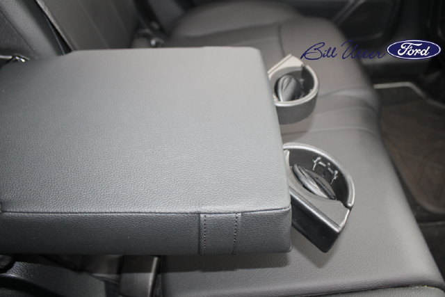 Used 2025 Mercedes-Benz GLB 250 4MATIC image 13