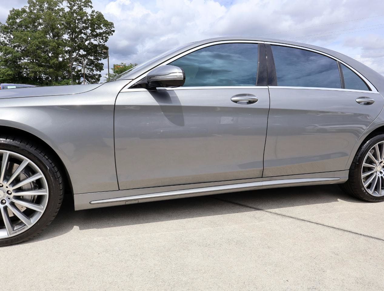 Used 2015 Mercedes-Benz S 550 Sedan image 34