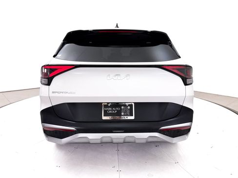 Certified 2025 Kia Sportage LX FWD image 16