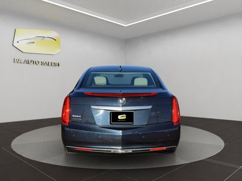 Used 2013 Cadillac XTS image 6