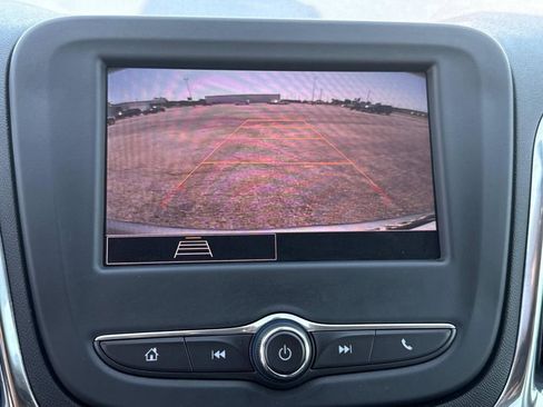 Used 2024 Chevrolet Equinox LT image 14