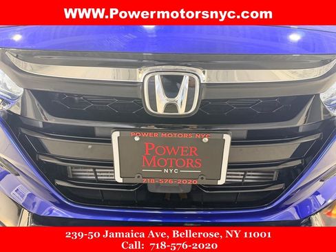 Used 2019 Honda Accord Sport image 11