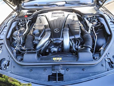 Used 2013 Mercedes-Benz SL 550 image 26