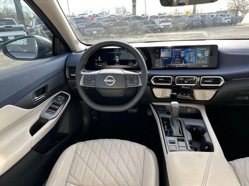 New 2026 Nissan Sentra SL w/ Floor Mat Package FWD image 22
