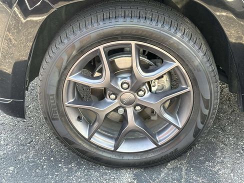 Used 2020 Jeep Grand Cherokee Limited X AWD/4WD image 9