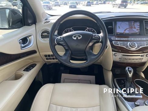 Used 2019 INFINITI QX60 Luxe w/ Sensory Package FWD image 31