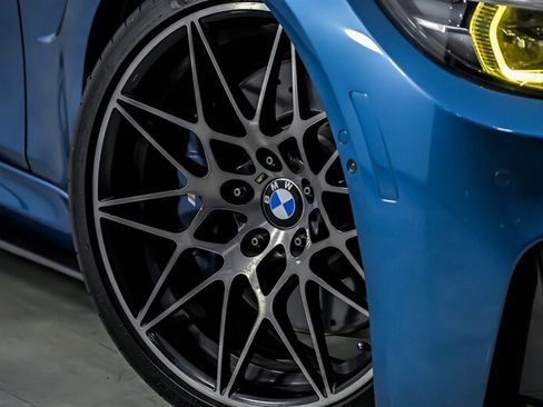 Used 2018 BMW M3 RWD image 3