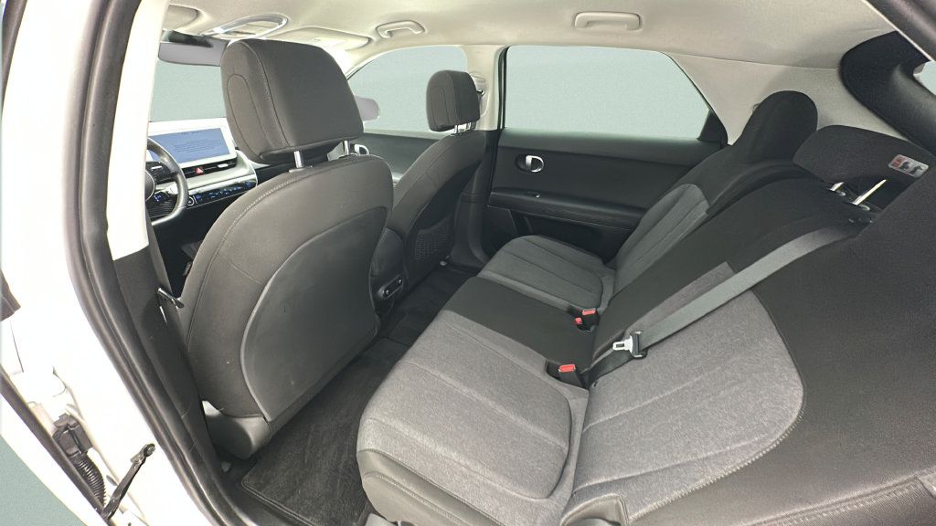 Used 2024 Hyundai Ioniq 5 SEL AWD/4WD image 10