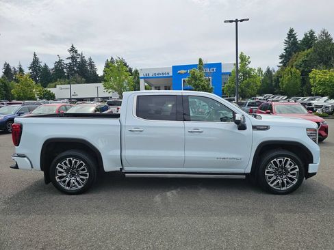 Used 2026 GMC Sierra 1500 Denali Ultimate AWD/4WD image 4