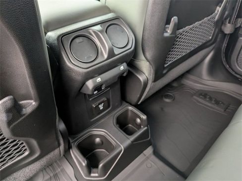 New 2025 Jeep Gladiator Mojave w/ Convenience Group image 26