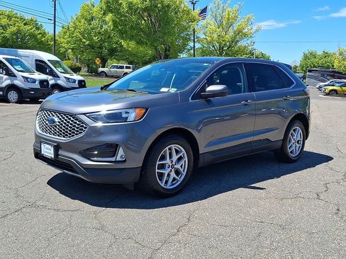 Certified 2024 Ford Edge SEL w/ Convenience Package AWD/4WD image 6