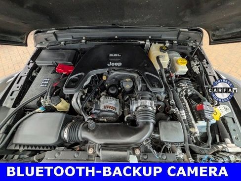 Used 2018 Jeep Wrangler Unlimited Rubicon w/ Dual Top Group image 25