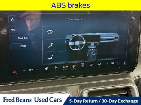 Used 2024 Ford Mustang Premium image 19