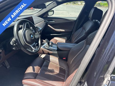 Used 2021 BMW M550i xDrive AWD/4WD image 6