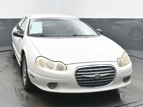 Used 2001 Chrysler LHS image 8