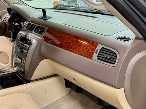 Used 2013 GMC Sierra 2500 SLT w/ SLT Convenience Package image 24