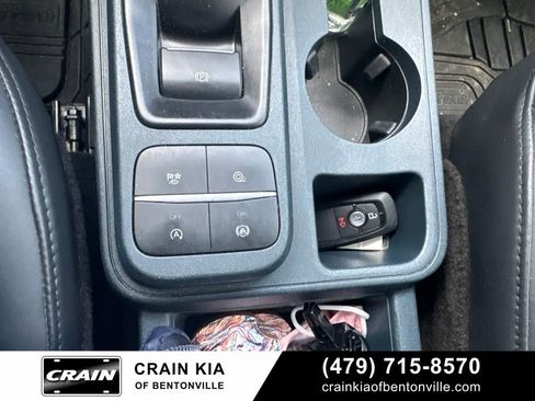 Used 2023 Ford Maverick Lariat w/ Equipment Group 500A Standard AWD/4WD image 40