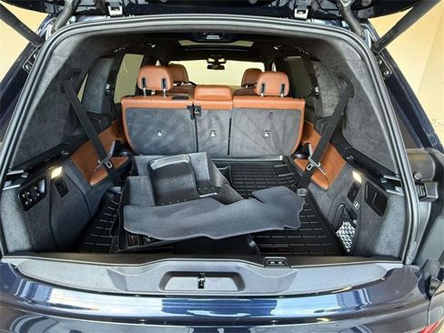 Used 2023 BMW X7 xDrive40i w/ M Sport Package image 17