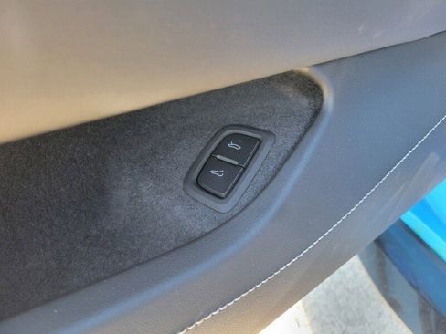 Used 2023 Chevrolet Corvette Z06 w/ Stealth Interior Trim Package image 17