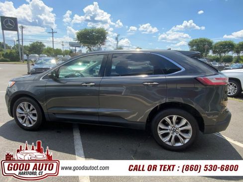 Used 2019 Ford Edge Titanium w/ Equipment Group 301A AWD/4WD image 8