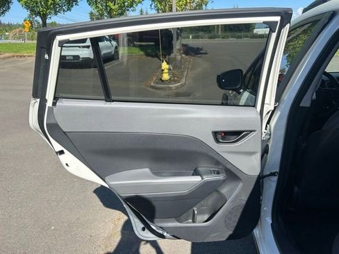 Used 2024 Subaru Crosstrek 2.0i Premium w/ Crosstrek Mirror Package AWD/4WD image 11