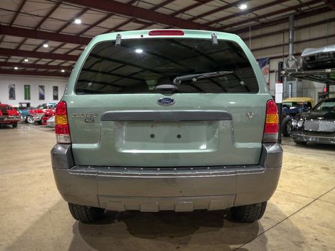 Used 2006 Ford Escape XLT image 7