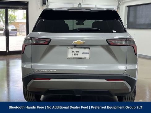 Used 2025 Chevrolet Equinox LT AWD/4WD image 7