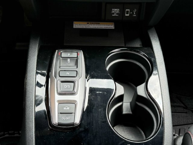 Used 2023 Honda Ridgeline Black Edition image 9