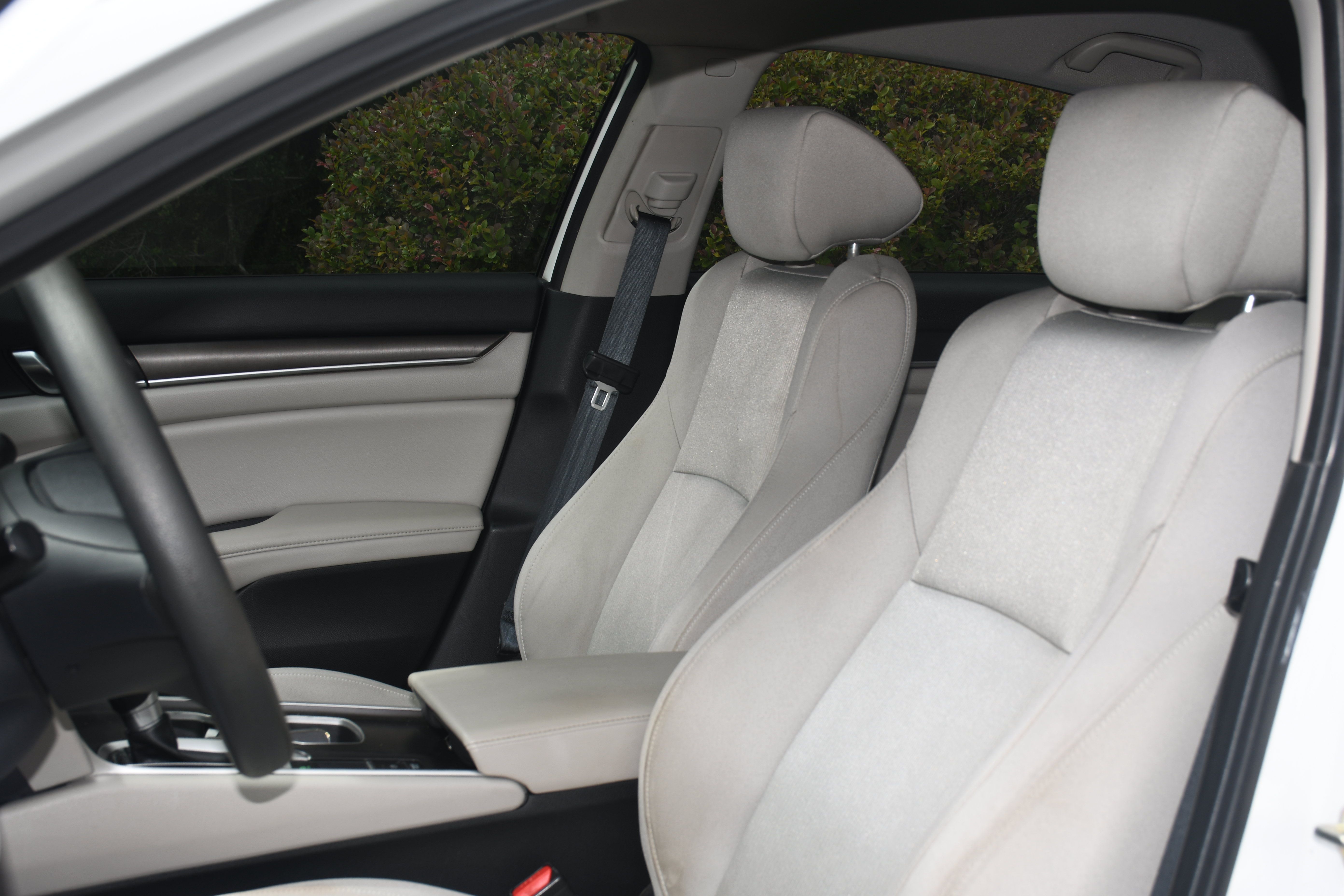 Used 2020 Honda Accord LX image 11
