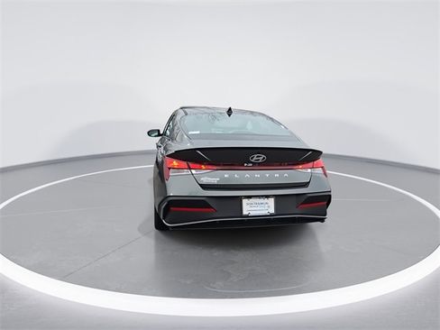 New 2026 Hyundai Elantra Sport image 7