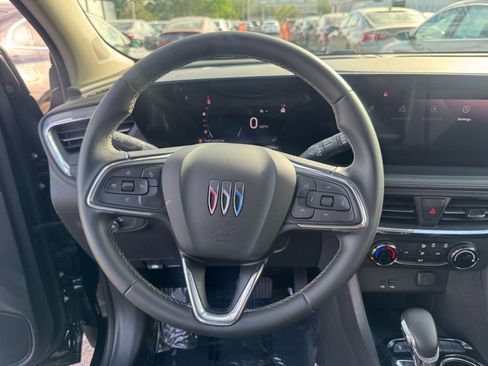 Used 2025 Buick Encore GX Preferred image 25
