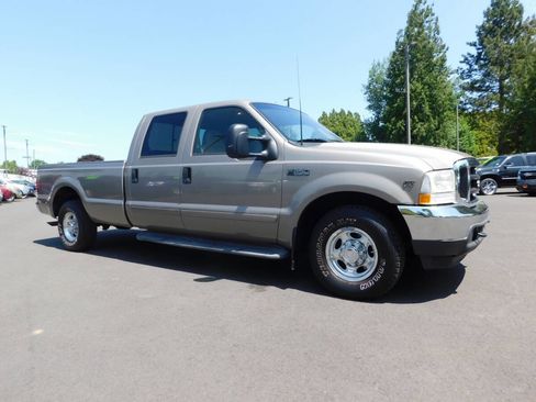 Used 2002 Ford F350 Lariat image 1