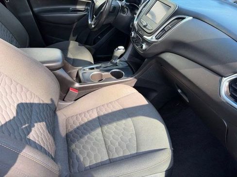 Used 2020 Chevrolet Equinox LT w/ Driver Convenience Package FWD image 40
