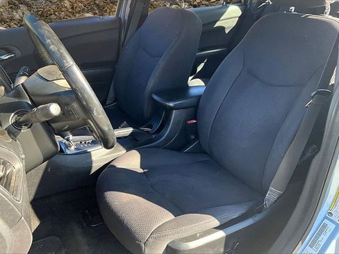 Used 2014 Chrysler 200 Touring image 15