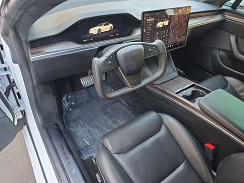 Used 2022 Tesla Model S Standard Range AWD/4WD image 10
