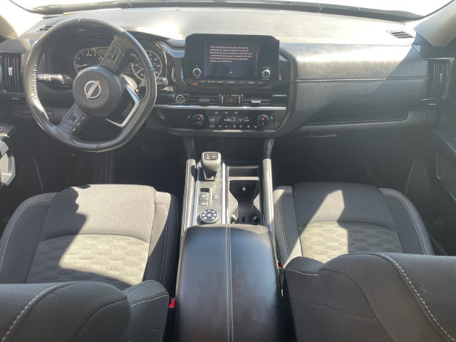 Used 2024 Nissan Pathfinder SV w/ Cargo Package AWD/4WD image 23