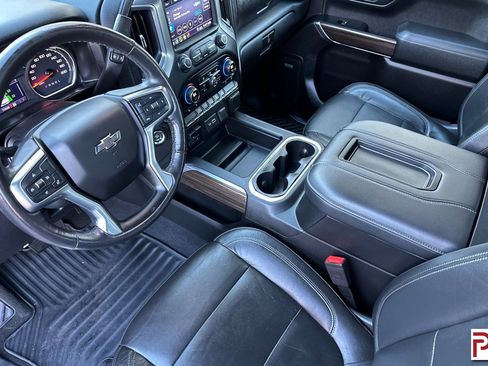 Certified 2020 Chevrolet Silverado 1500 RST w/ True North Edition image 10