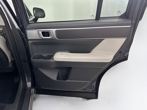 Used 2025 Hyundai Santa Fe SEL image 32