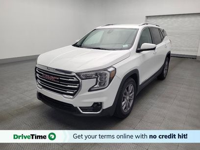 Used 2024 GMC Terrain SLT