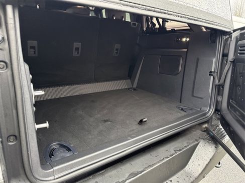 Used 2024 Ford Bronco Badlands image 20