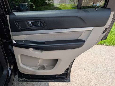 Used 2018 Ford Explorer 4WD image 33