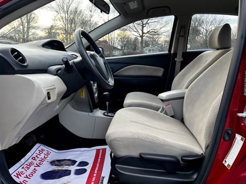 Used 2008 Toyota Yaris Sedan image 13