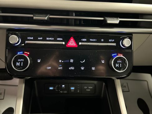 Used 2025 Hyundai Tucson SEL image 17