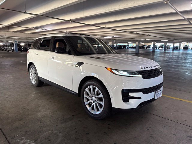 Used 2025 Land Rover Range Rover Sport SE AWD/4WD image 1