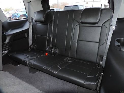 Used 2020 Chevrolet Tahoe LT w/ Luxury Package image 24