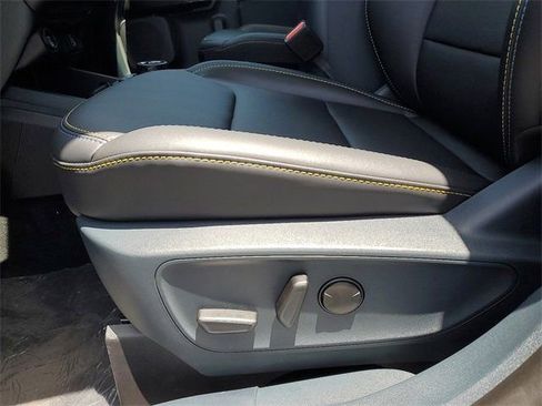 New 2025 Ford Maverick Lobo AWD/4WD image 12